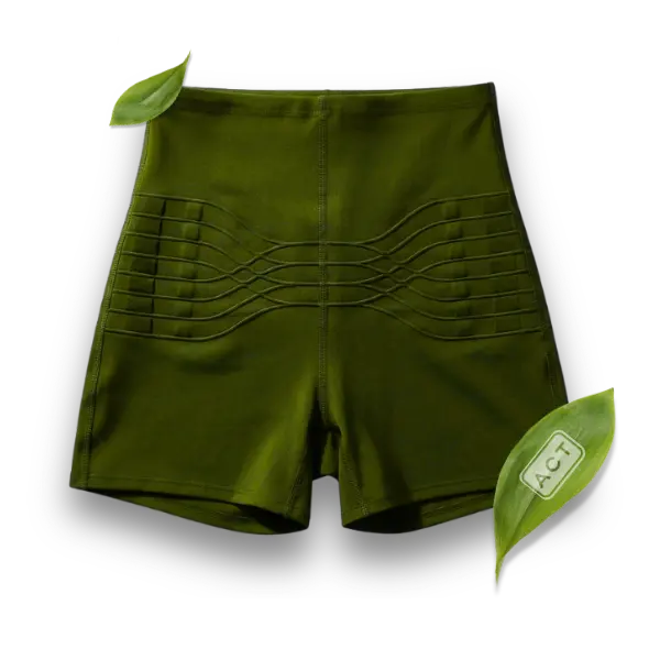 The A.C.T Short with natural leaves